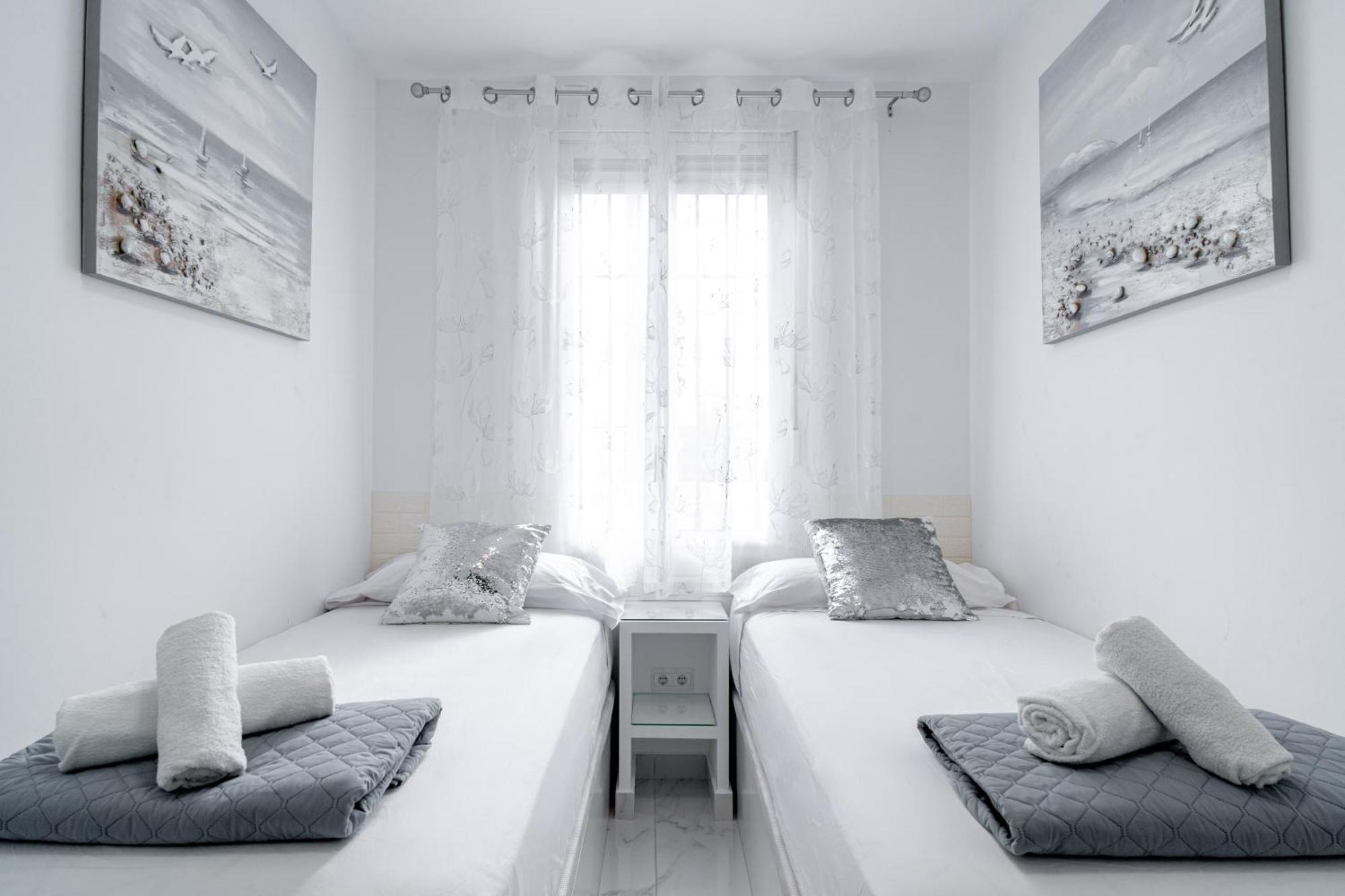 Blue Horizon Luxury Apartment Нерха Экстерьер фото